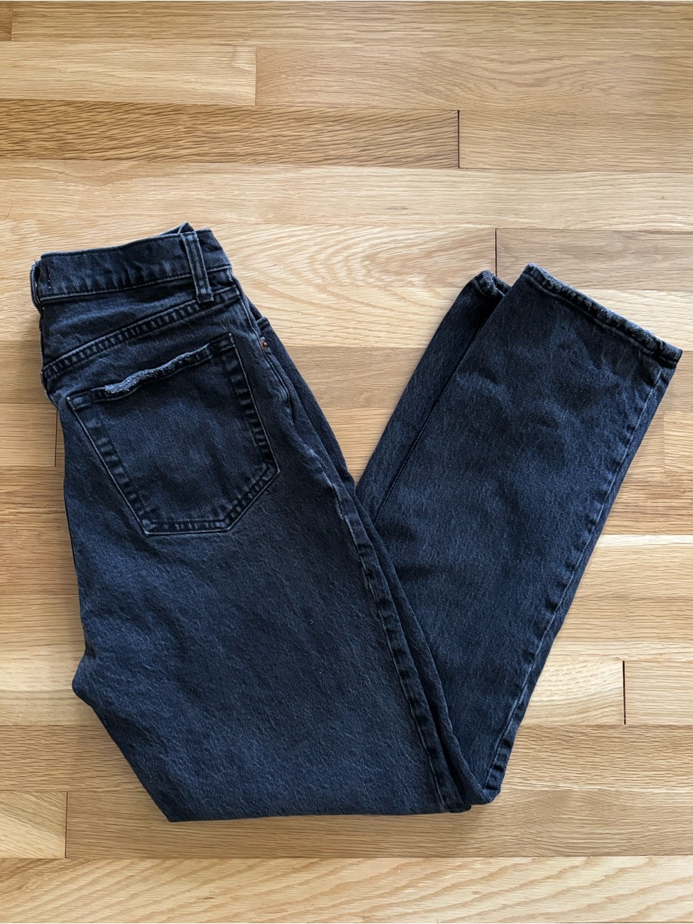 Abercrombie & Fitch  - The 90’s Straight Ultra High Rise Jeans Curve Love  28/6r